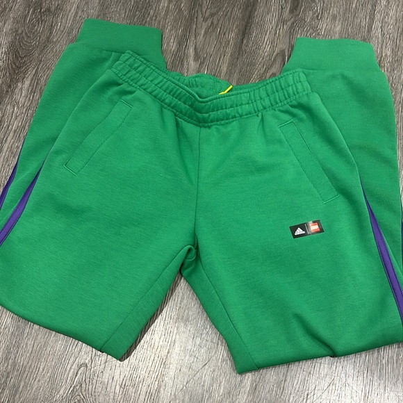 ADIDAS X CLASSIC LEGO® JOGGING PANTS - Picture 4 of 5